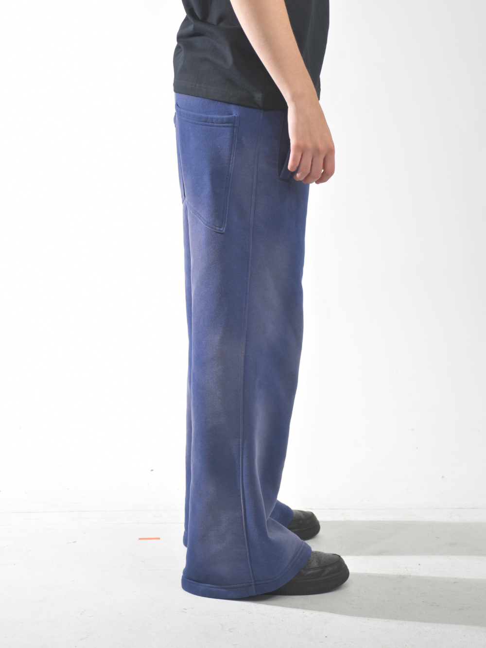 WASHED SWEATS
