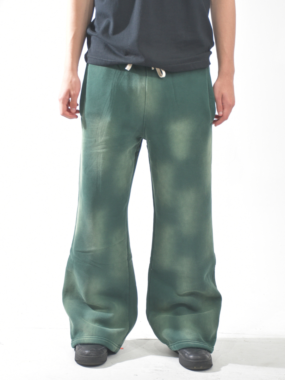WASHED SWEATS