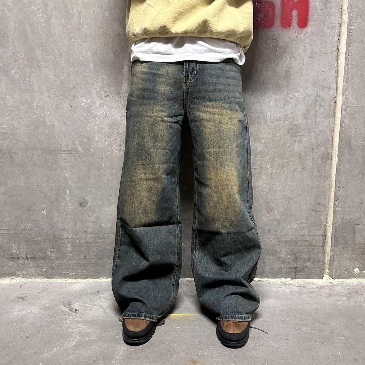 ESSENTIAL SAND DENIM